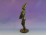 Régi bronz szobor udvari zenész 26 cm