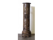 Antik gyönyörű Munkácsy vadász és faunfejes motívumokkal öntöttvas kályha 142.5 cm
