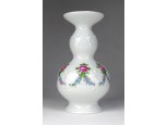 Wallendorf porcelán váza 13.5 cm