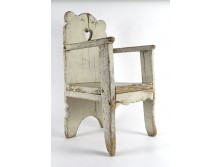 Antik szívecskés karfás fenyő gyerek szék XIX. század