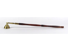 Régi fanyelű réz gyertyaoltó gyertyakoppintó 34.5 cm