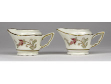 Kisméretű vajszínű Zsolnay porcelán kiöntő pár