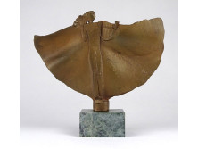 Ligeti Erika bronz kisplasztika : Hárfás nőalak 14.5 cm