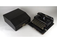 Antik Triumph Norm 6 mechanikus írógép