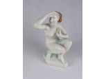 Régi nagyméretű Aquincum porcelán női napba néző akt 20.5 cm 