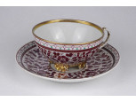 Antik kézi festésű, bordó virágmintás porcelán teáscsésze és alátét tányér
